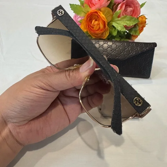 Authentic Gucci Sunglasses - Picture 3 of 12